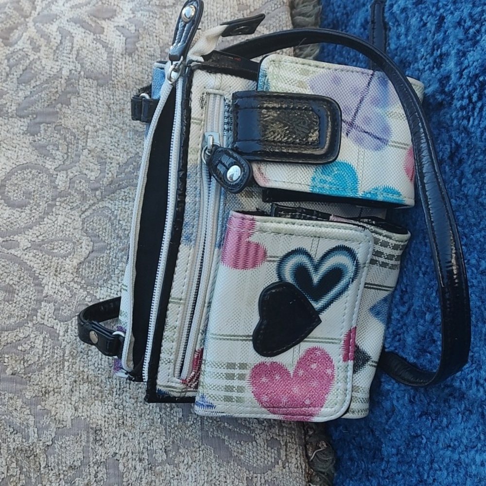❤️ ❤️ 💜 Pocketbook